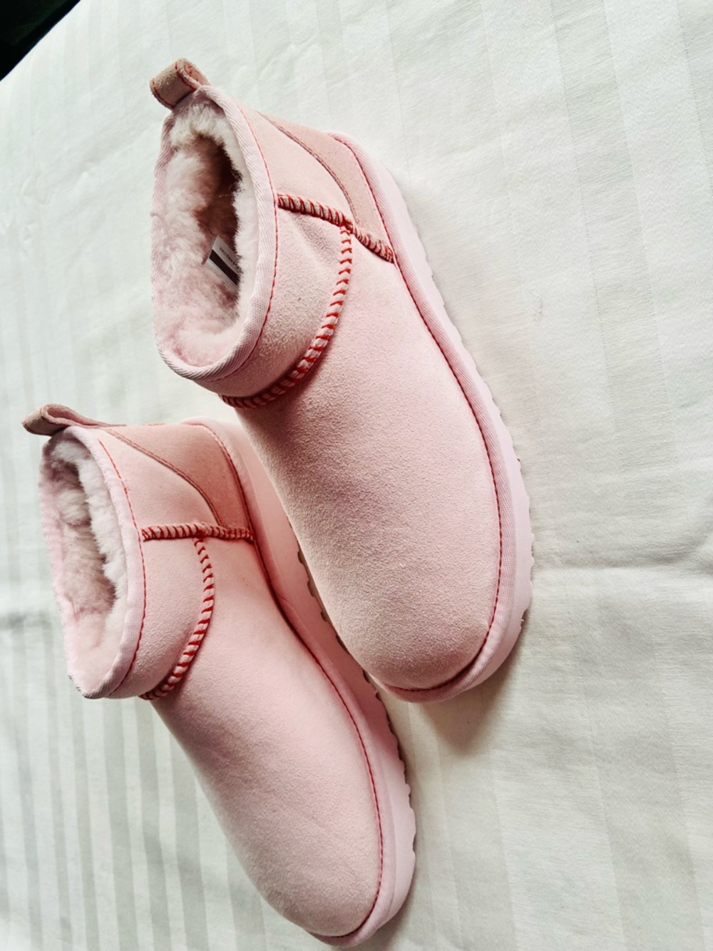 🔥 UGG. Mother’s Day Pink Short Suede Ankle Booties - Picture 11 of 14